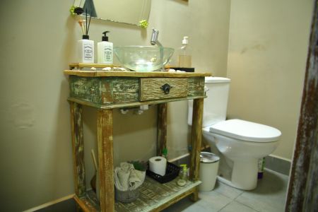 Casa à venda com 204m², 3 quartos e 5 vagasEspaço Gourmet - Banheiro