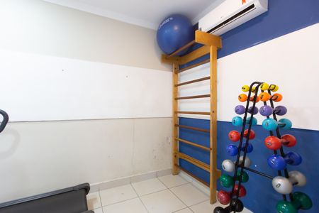 Apartamento para alugar com 42m², 2 quartos e sem vagaÁrea comum - Academia
