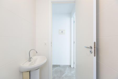 Apartamento para alugar com 42m², 2 quartos e sem vagaBanheiro