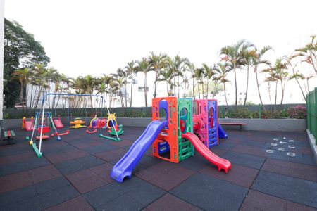 Apartamento à venda com 78m², 3 quartos e 1 vaga Apartamento à venda com 78m², 3 quartos e 1 vagaPlayground