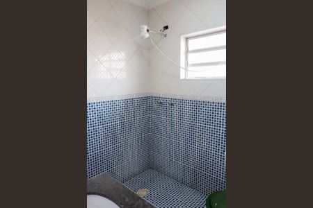 Casa à venda com 399m², 5 quartos e 3 vagas Casa à venda com 399m², 5 quartos e 3 vagasBanheiro 1