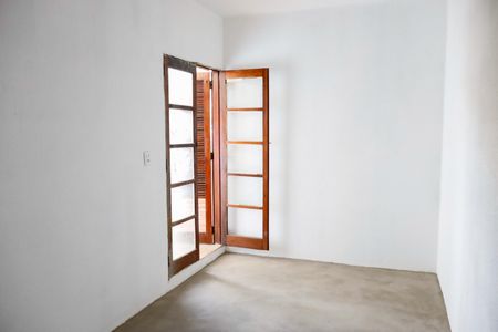 Casa à venda com 399m², 5 quartos e 3 vagas Casa à venda com 399m², 5 quartos e 3 vagasQuarto 3