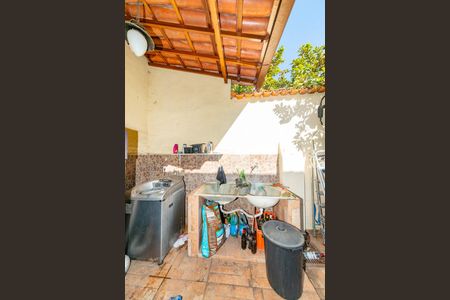 Casa à venda com 300m², 3 quartos e 4 vagasÁrea de Serviço