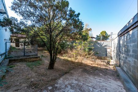 Casa à venda com 300m², 3 quartos e 4 vagasGaragem