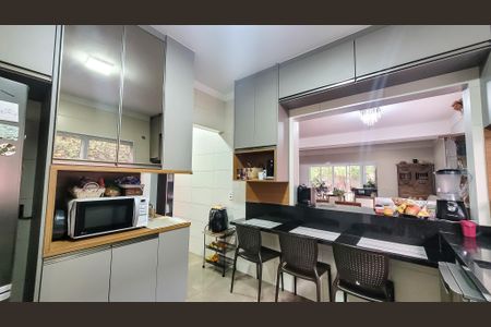 Casa de condomínio à venda com 178m², 4 quartos e 4 vagas Casa de condomínio à venda com 178m², 4 quartos e 4 vagasCozinha
