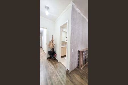 Casa de condomínio à venda com 178m², 4 quartos e 4 vagas Casa de condomínio à venda com 178m², 4 quartos e 4 vagasCloset da Suíte 1