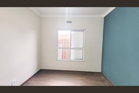 Casa de condomínio à venda com 178m², 4 quartos e 4 vagas Casa de condomínio à venda com 178m², 4 quartos e 4 vagasQuarto 2