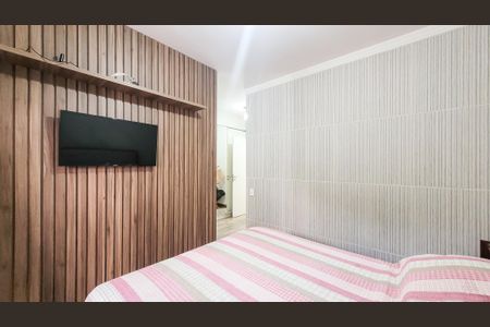 Casa de condomínio à venda com 178m², 4 quartos e 4 vagas Casa de condomínio à venda com 178m², 4 quartos e 4 vagasSuite 1