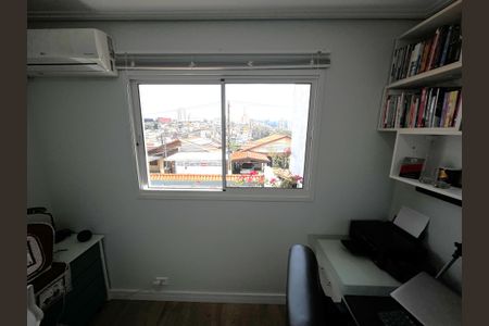 Casa de condomínio à venda com 150m², 4 quartos e 3 vagasQuarto 2