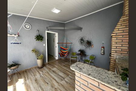 Casa de condomínio à venda com 150m², 4 quartos e 3 vagasÁrea comum - Churrasqueira