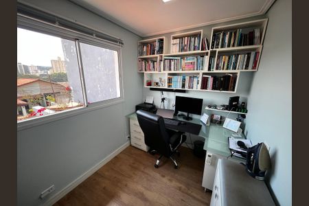 Casa de condomínio à venda com 150m², 4 quartos e 3 vagasQuarto 2