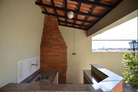 Casa à venda com 198m², 3 quartos e 3 vagasArea Goumert