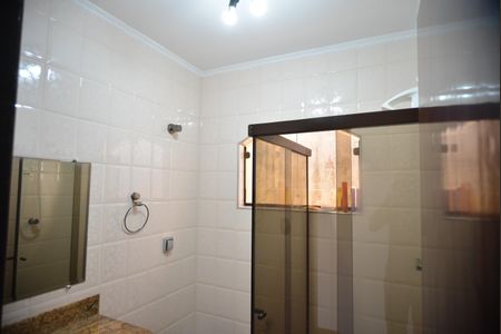 Casa à venda com 198m², 3 quartos e 3 vagasBanheiro Social