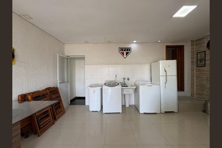 Apartamento à venda com 104m², 2 quartos e 1 vaga Apartamento à venda com 104m², 2 quartos e 1 vagaÁrea de Serviço