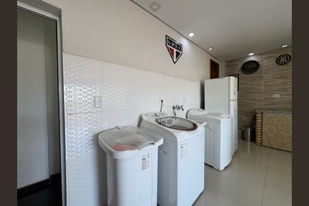 Apartamento à venda com 104m², 2 quartos e 1 vaga Apartamento à venda com 104m², 2 quartos e 1 vagaÁrea de Serviço