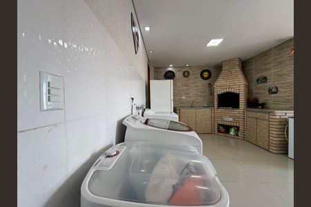 Apartamento à venda com 104m², 2 quartos e 1 vaga Apartamento à venda com 104m², 2 quartos e 1 vagaÁrea de Serviço