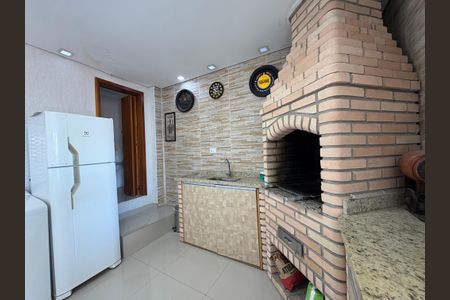 Apartamento à venda com 104m², 2 quartos e 1 vaga Apartamento à venda com 104m², 2 quartos e 1 vagaCobertura