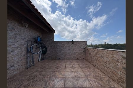 Apartamento à venda com 104m², 2 quartos e 1 vaga Apartamento à venda com 104m², 2 quartos e 1 vagaCobertura