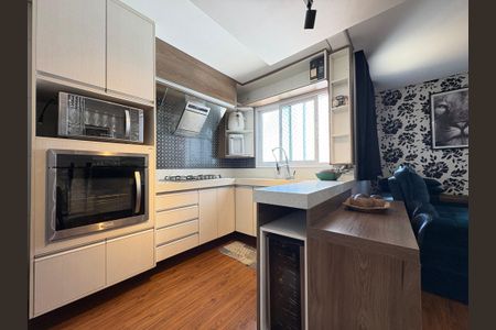 Apartamento à venda com 104m², 2 quartos e 1 vaga Apartamento à venda com 104m², 2 quartos e 1 vagaCozinha