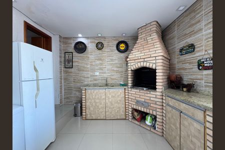 Apartamento à venda com 104m², 2 quartos e 1 vaga Apartamento à venda com 104m², 2 quartos e 1 vagaCobertura