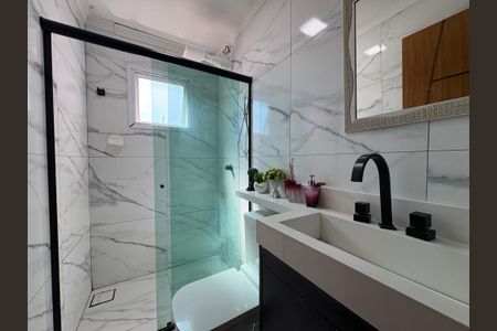 Apartamento à venda com 104m², 2 quartos e 1 vaga Apartamento à venda com 104m², 2 quartos e 1 vagaBanheiro