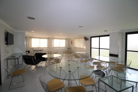 Apartamento à venda com 63m², 2 quartos e 1 vagaÁrea Comum