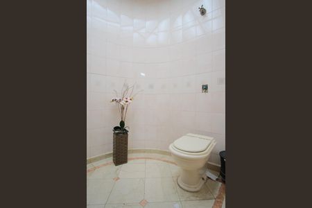 Casa à venda com 280m², 4 quartos e 5 vagasLavabo