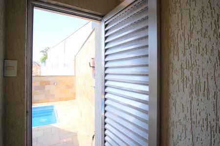 Casa à venda com 280m², 4 quartos e 5 vagasBanheiro de Serviço 1