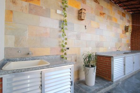 Casa à venda com 280m², 4 quartos e 5 vagasQuintal gourmet