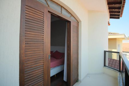 Casa à venda com 280m², 4 quartos e 5 vagasVaranda da Suíte 3