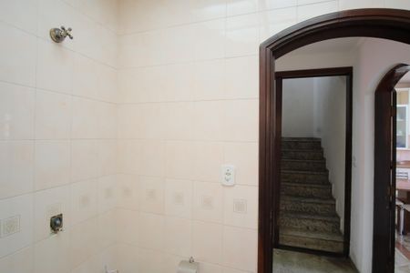 Casa à venda com 280m², 4 quartos e 5 vagasLavabo