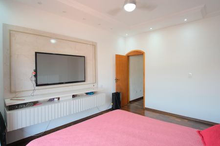 Casa à venda com 280m², 4 quartos e 5 vagasSuíte 3