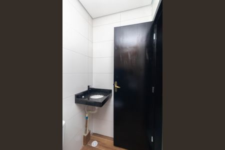 Apartamento à venda com 34m², 2 quartos e sem vaga Apartamento à venda com 34m², 2 quartos e sem vagaBanheiro