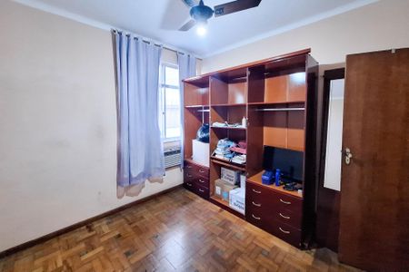 Apartamento à venda com 114m², 3 quartos e 2 vagas Apartamento à venda com 114m², 3 quartos e 2 vagasQuarto 1