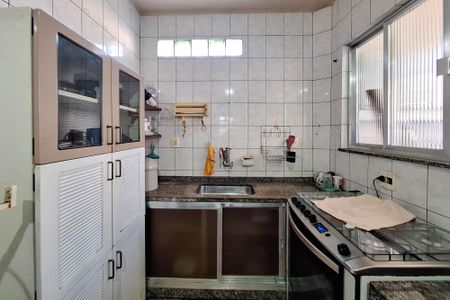 Apartamento à venda com 114m², 3 quartos e 2 vagas Apartamento à venda com 114m², 3 quartos e 2 vagasCozinha