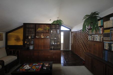 Casa à venda com 550m², 5 quartos e 3 vagasSuite 5