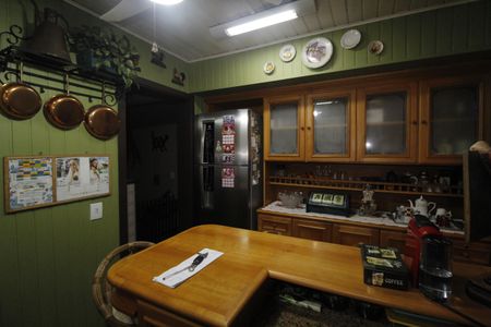 Casa à venda com 550m², 5 quartos e 3 vagasCozinha 1