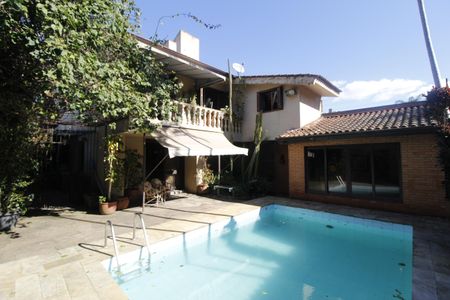 Casa à venda com 550m², 5 quartos e 3 vagasPiscina