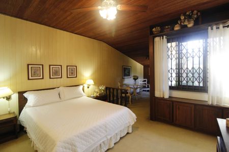 Casa à venda com 550m², 5 quartos e 3 vagasSuíte 3