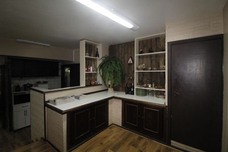 Casa à venda com 550m², 5 quartos e 3 vagasSala 3