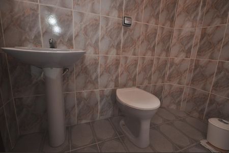 Casa para alugar com 350m², 4 quartos e 3 vagasDepósito 1 Banheiro 