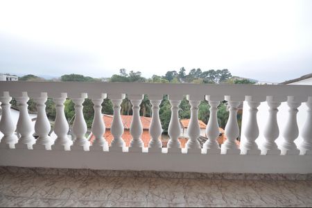 Casa para alugar com 350m², 4 quartos e 3 vagasSacada do Quarto 1