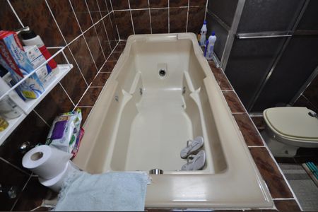 Casa para alugar com 350m², 4 quartos e 3 vagasBanheiro da Suíte 1