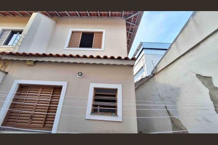 Casa à venda com 150m², 4 quartos e 4 vagas