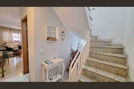 Casa à venda com 150m², 4 quartos e 4 vagas
