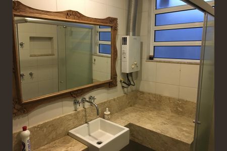 Apartamento à venda com 3 quartos, 110m² em Icaraí, Niterói