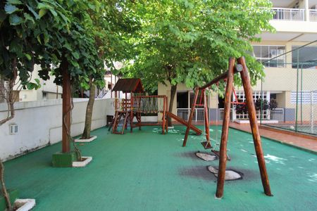 Apartamento à venda com 146m², 2 quartos e 2 vagasÁrea comum - Playground