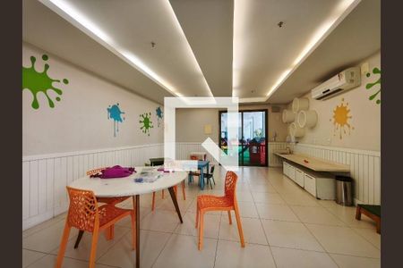 Apartamento à venda com 90m², 3 quartos e 2 vagas Apartamento à venda com 90m², 3 quartos e 2 vagasÁrea comum