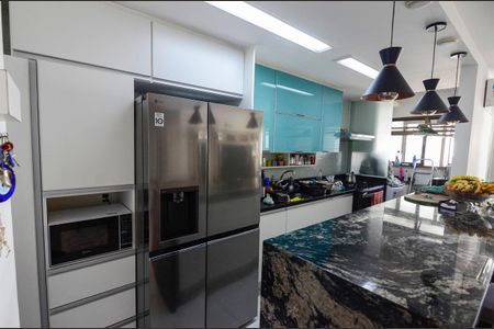 Apartamento à venda com 90m², 3 quartos e 2 vagas Apartamento à venda com 90m², 3 quartos e 2 vagasCozinha