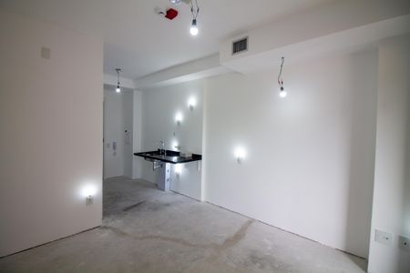 Studio de kitnet/studio à venda com 1 quarto, 28m² em Santo Amaro, São Paulo